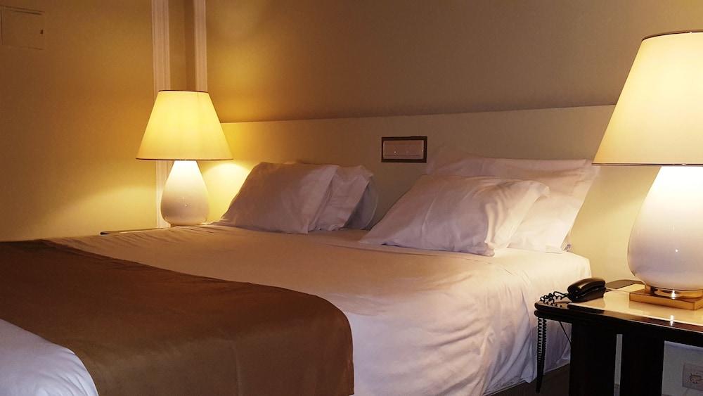 Hotel De Moura Ngoại thất bức ảnh
